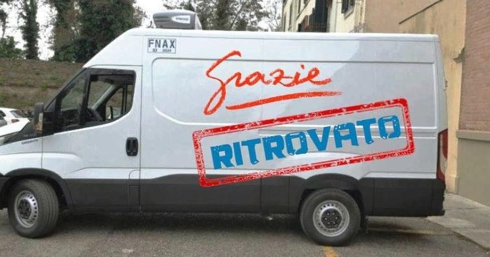 Mantello, furgone ritrovato