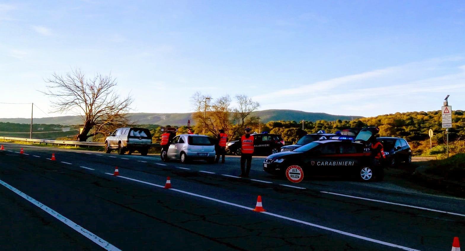 Alla guida sotto gli effetti degli stupefacenti, patente ritirata e auto confiscata