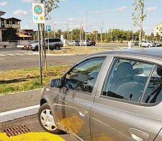 Parcheggi selvaggi, disabili ko