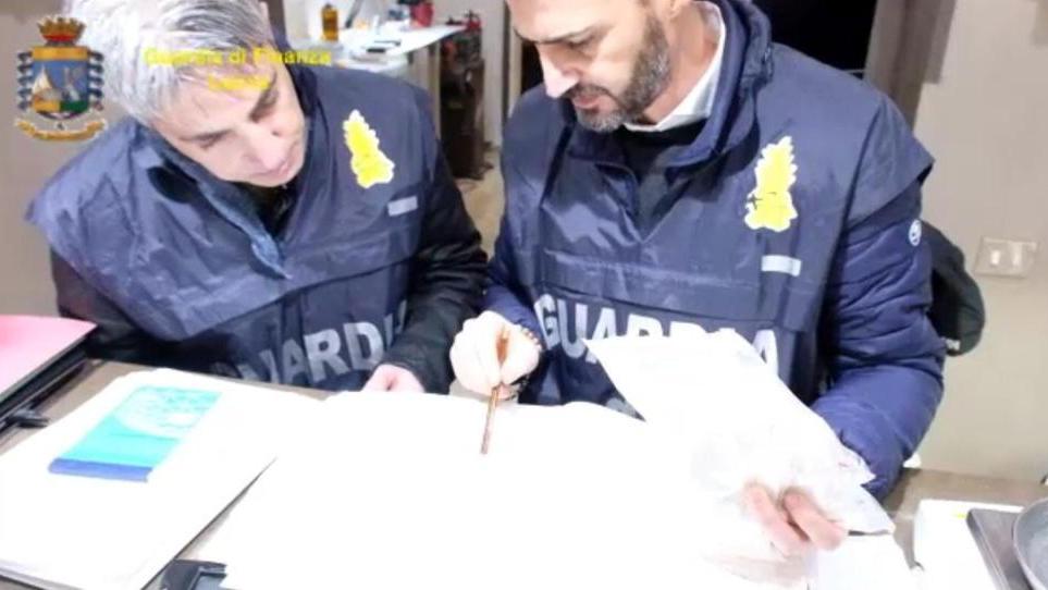 Fiorentino e Iselli non rispondono al Gip. Gli avvocati: mole di atti da esaminare