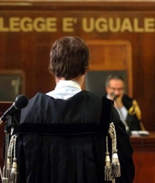 In aula nuovi video contro le due maestre
