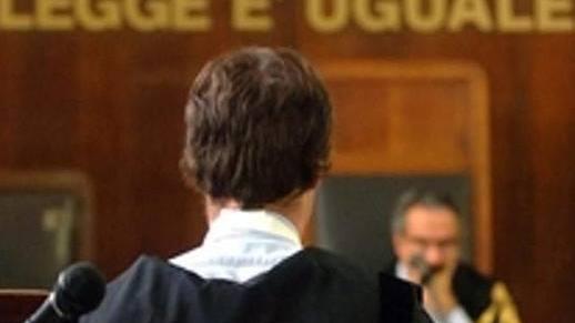 In aula nuovi video contro le due maestre
