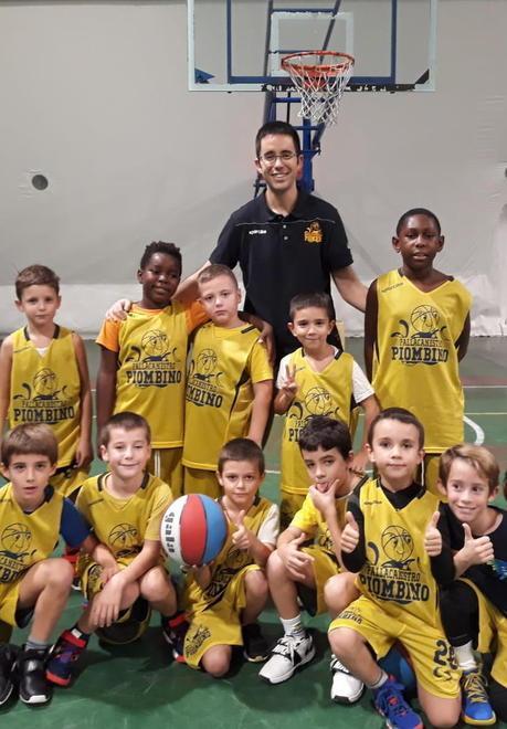 Un esordio coi fiocchi per i piccoli gialloblù Turno da dimenticare per i team femminili 