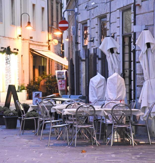 Suolo pubblico e multe L’ira di Confesercenti «Noi non ascoltati» 