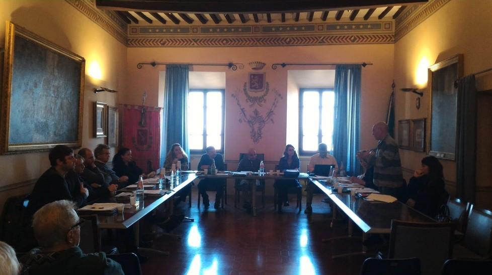 Cascate del Gorello: il Comune compra l’area di parcheggio 