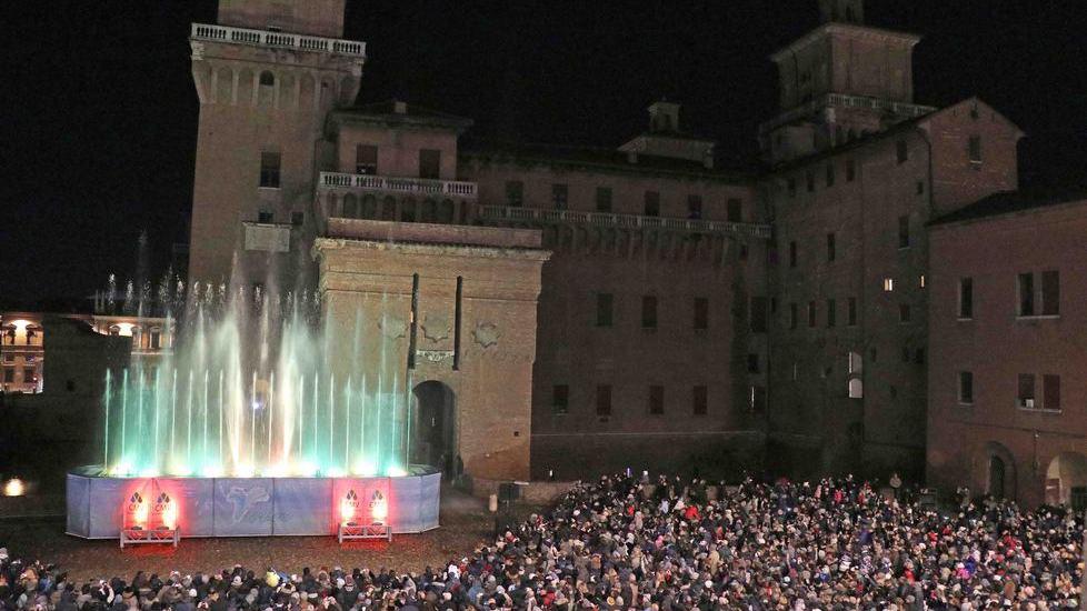 Natale è qui con le fontane danzanti