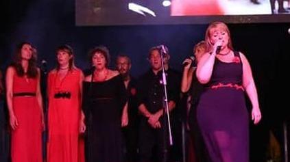 Solidarietà di scena al Bellini con “La faccia delle donne”