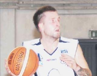 Martinelli durante un passaggio di palla