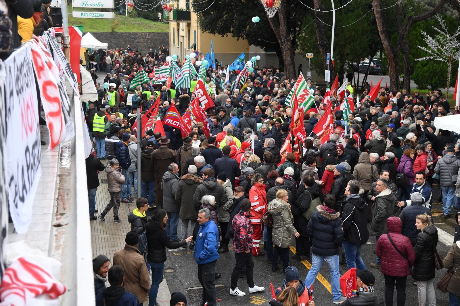 La manifestazione a Larderello (Foto Silvi)