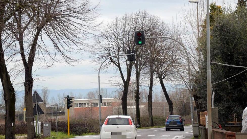 A Pontedera il “giallo” dei semafori durerà due secondi in più