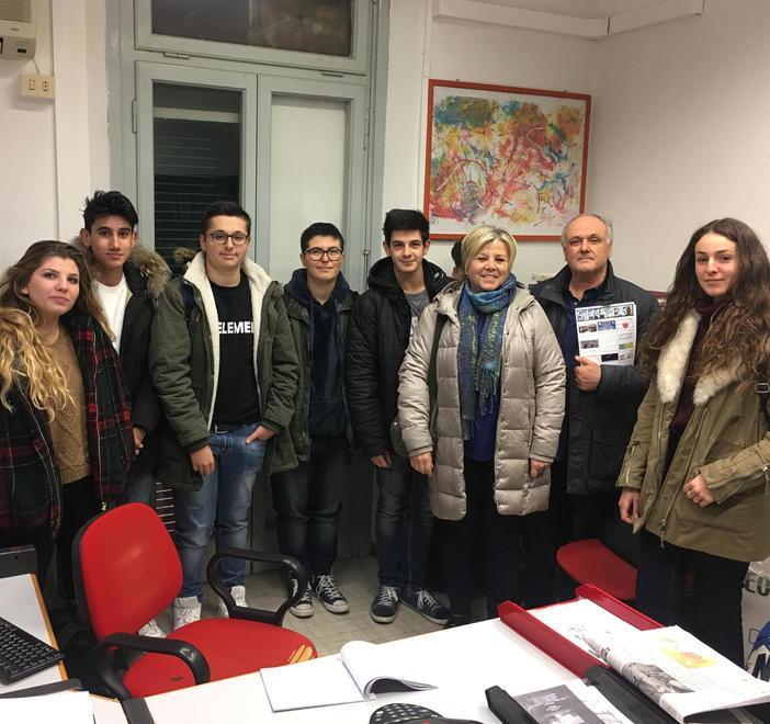 Studenti del Marconi a lezione di giornalismo al “Tirreno” 