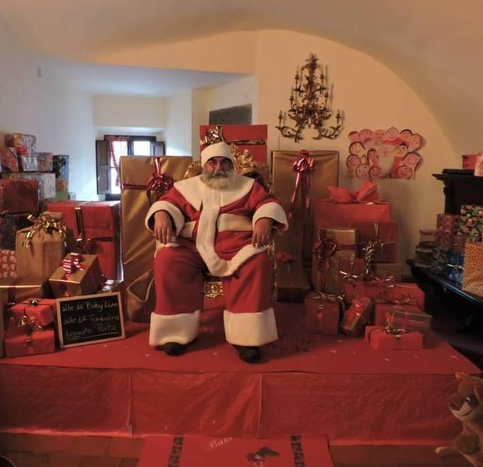 Apre la casa di Babbo Natale nel weekend di Castelnuovo 