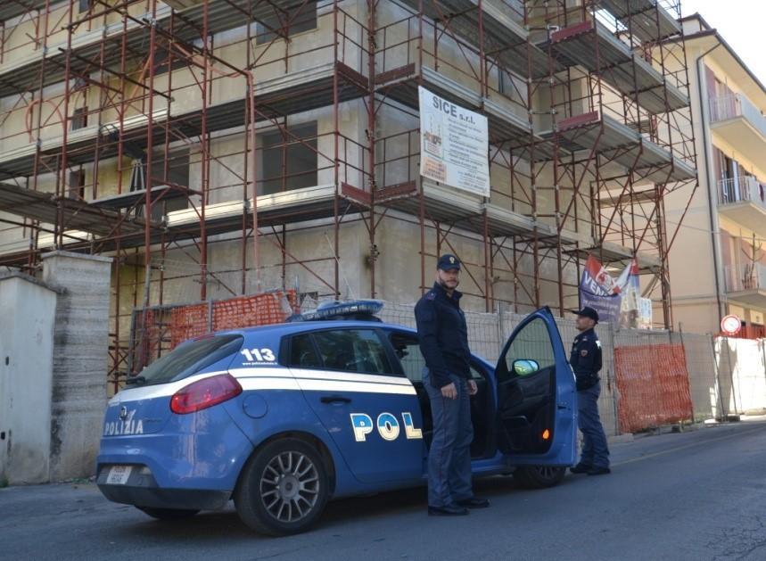 Cantiere abbandonato di nuovo occupato Stranieri denunciati
