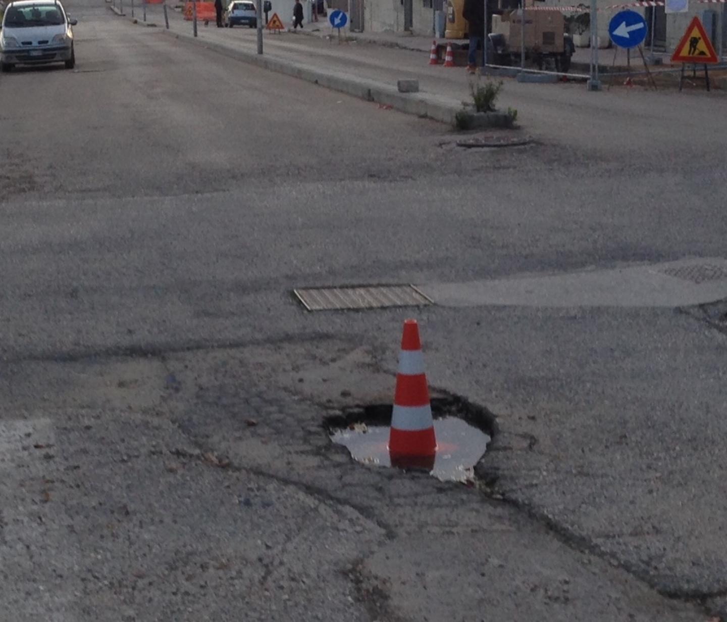Transenne e birilli, buche a...ostacoli 