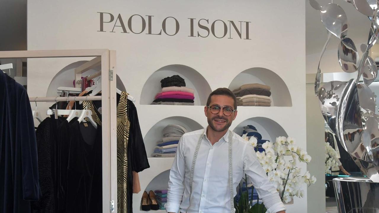 Paolo Isoni a Porto Rotondo: donne forti e vestiti da sogno per scordare lo spread 