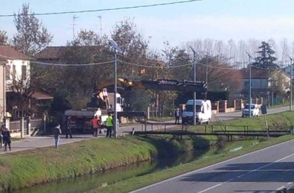 Addio vecchia passerella 