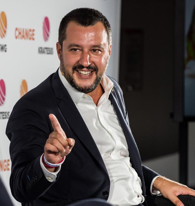 La ricetta di Salvini per Ferrara «Più Daspo, video e agenti»