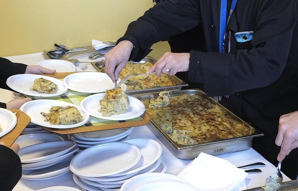 Poveri, senza casa e lavoro: ecco la “città invisibile” per la Caritas 