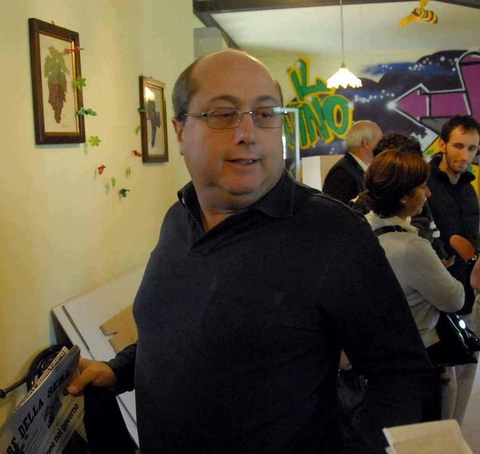 Menchini al tavolo con Mallegni E già tira aria di accordo 