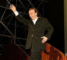 Il dono di Benigni all'ospedale
