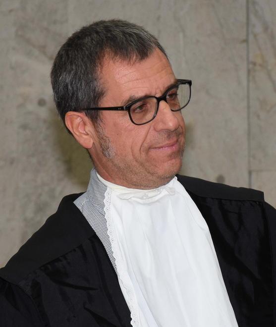 Botte ai genitori per soldi Due anni in comunità