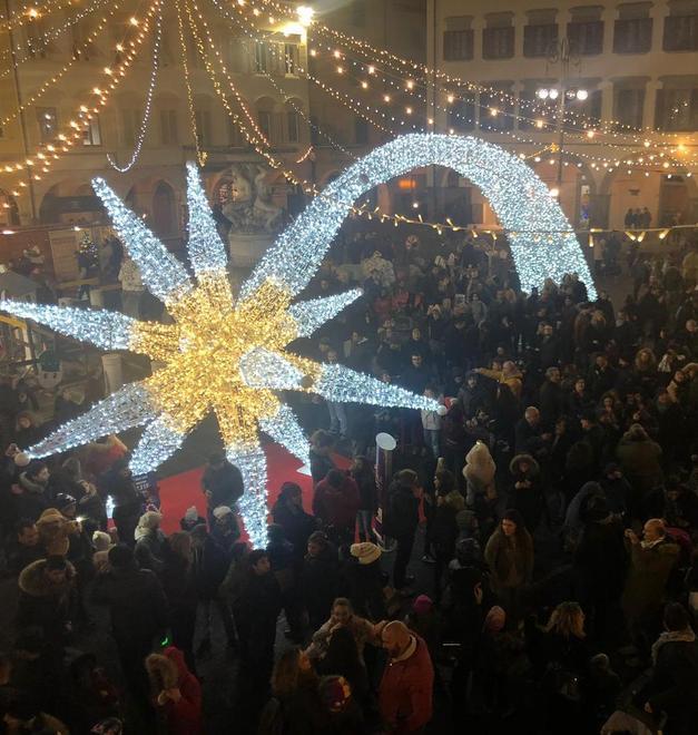 A Empoli è nata una stella (cometa) che guida e illumina il commercio: +20% 