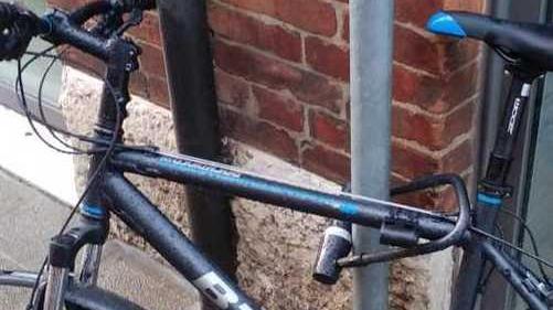 Furti e danni a biciclette Dipendenti dell’Asp: l’azienda non ci tutela