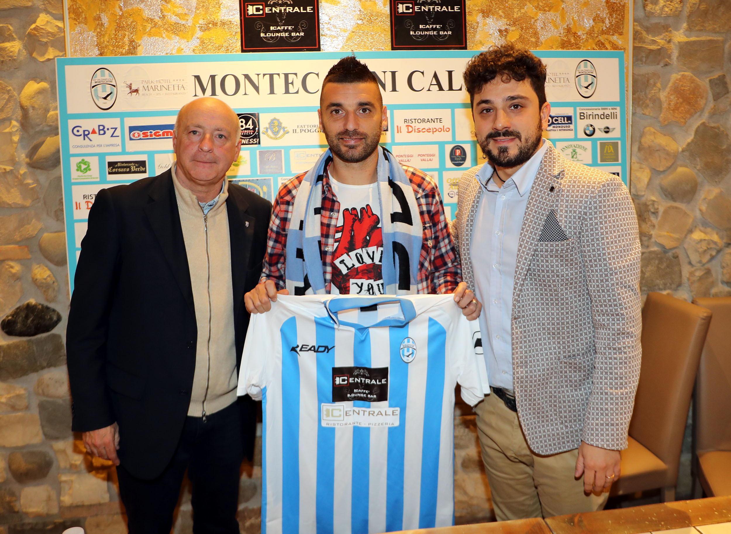 Biagio Pagano con la maglia del Montecatini calcio (Foto Nucci)