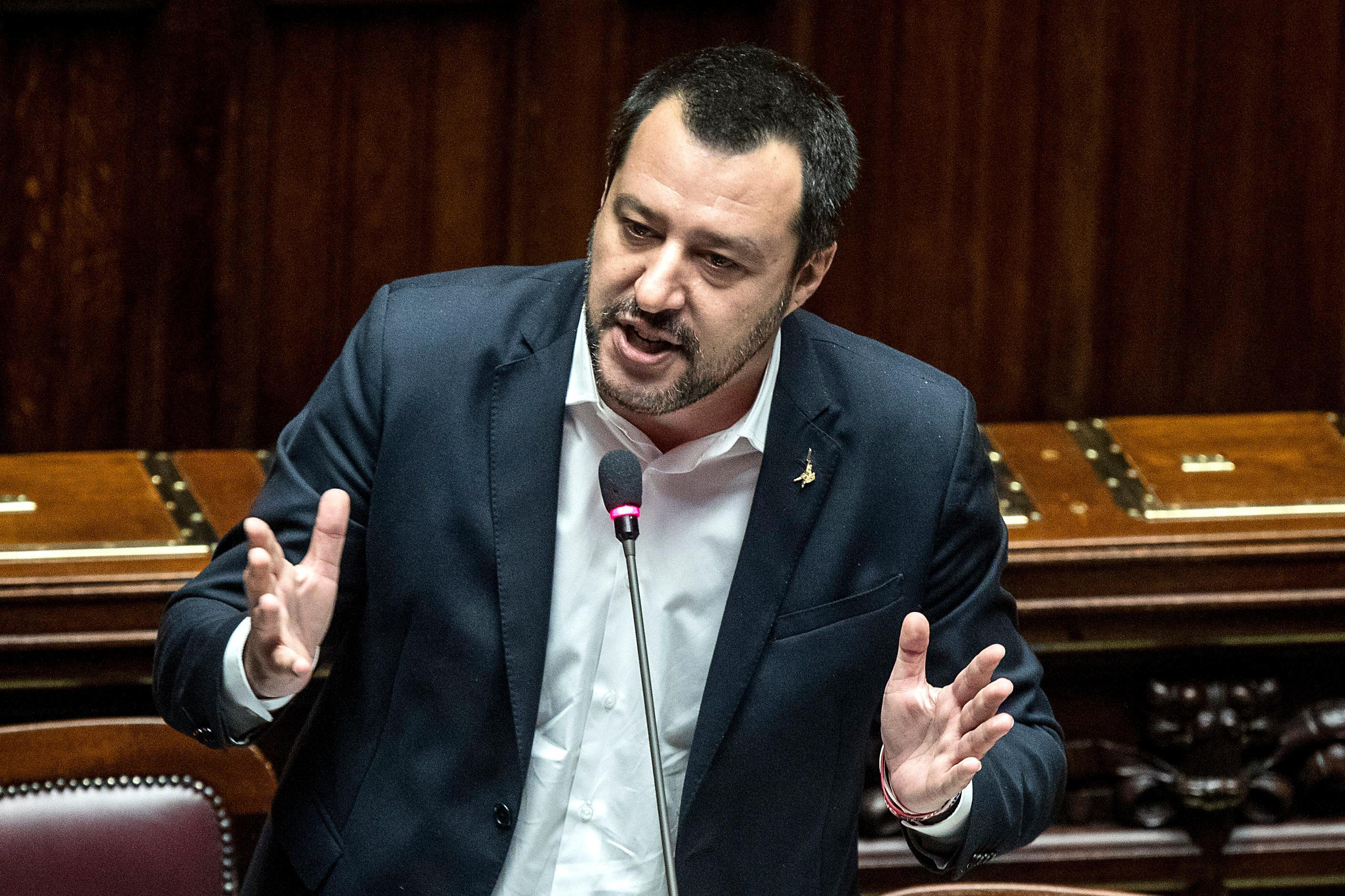 Parrocchie lucchesi contro il decreto sicurezza. E la Lega si arrabbia 