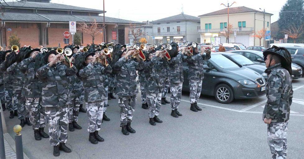 Applausi per la Fanfara 