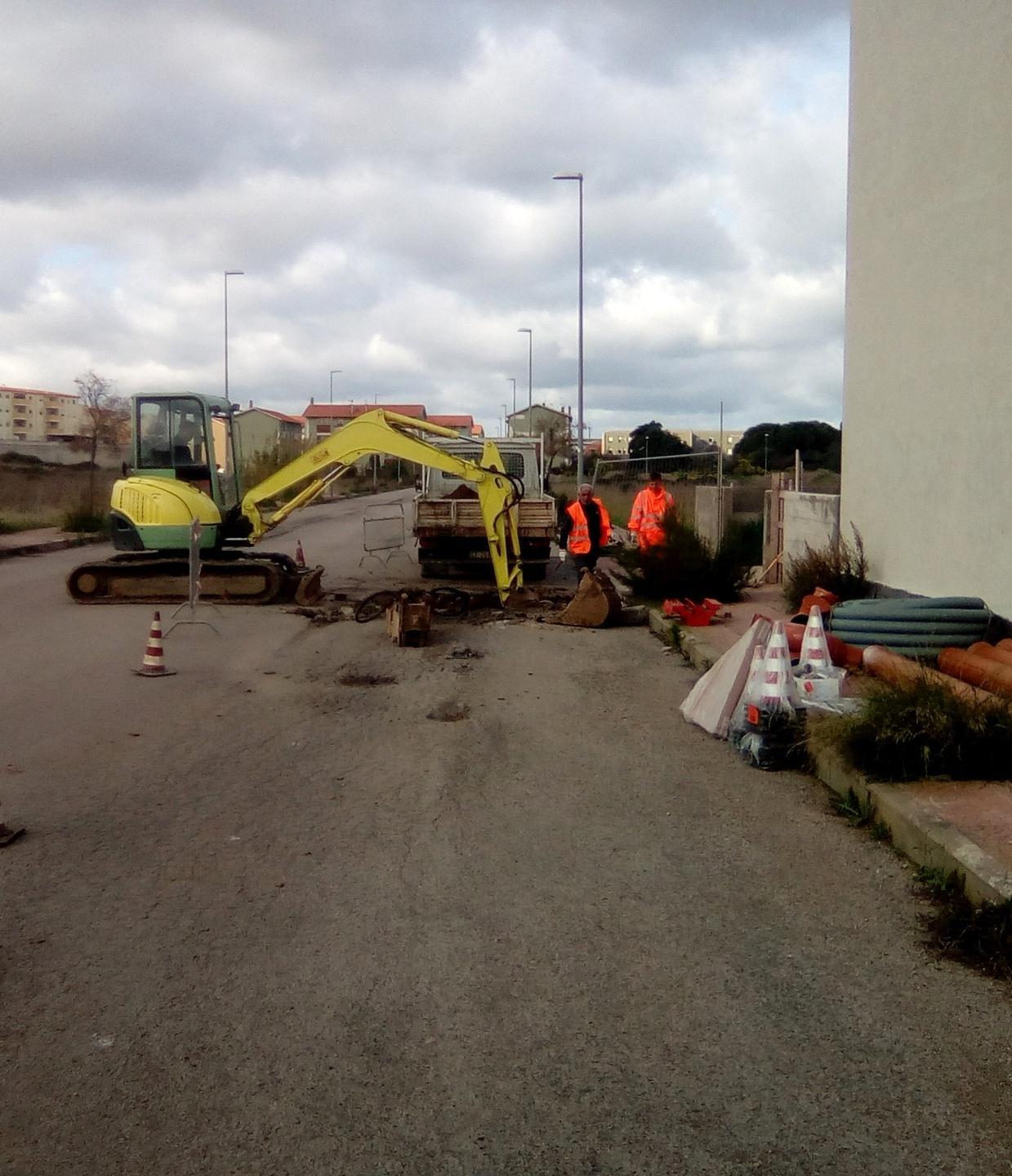 Case popolari, via ai lavori per gli allacci fognari 