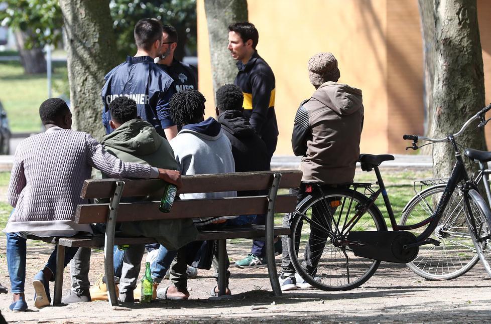 Dall’omicidio di Pamela allo spaccio: maxi operazione con arresti in città 