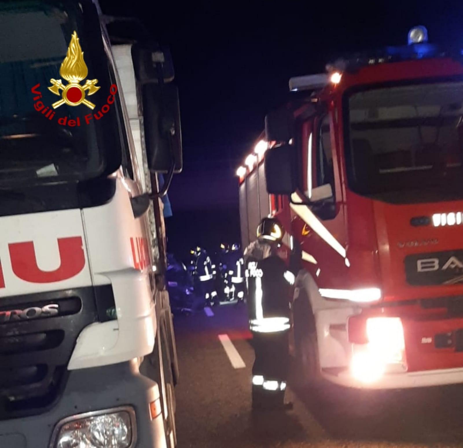 L'incidente mortale sulla 130 (foto Mario Rosas)