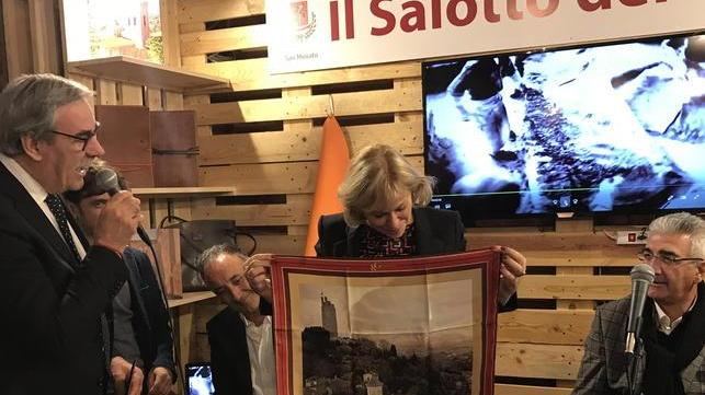Foulard raffigurante San Miniato all’Unic