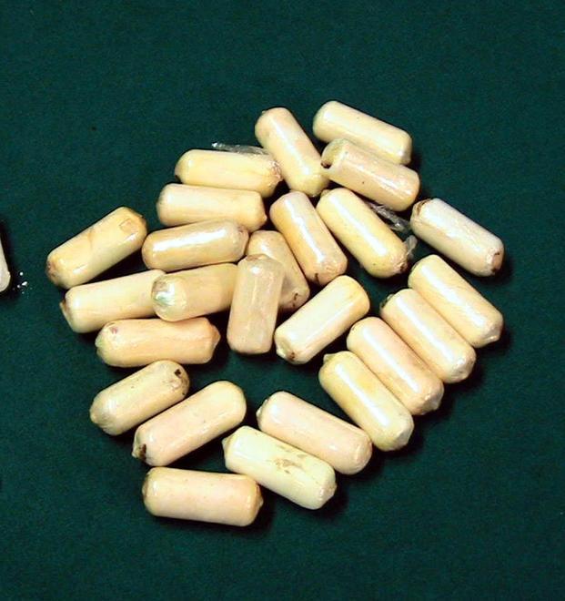 Cocaina nello stomaco per seicento grammi: condannata trafficante 