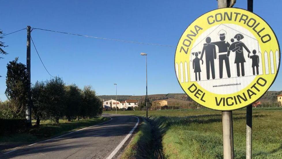 Controllo del vicinato per vigilare sui quartieri