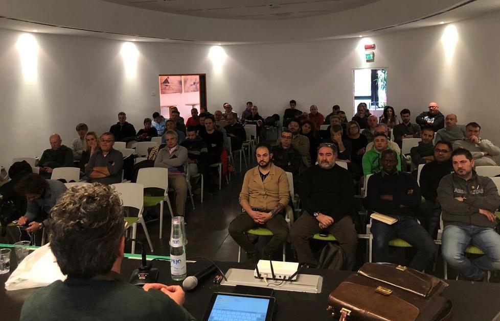 Le tute blu scoprono la Cisl Tessere aumentate del 10% 
