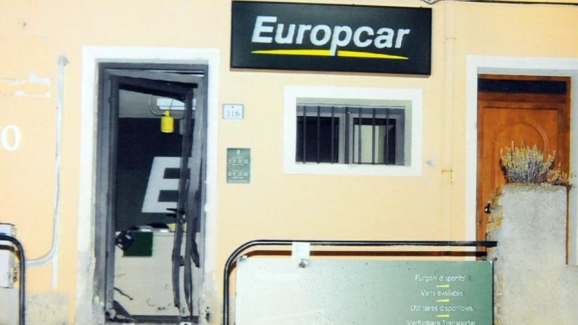 Tre anni per la bomba all’Europcar 