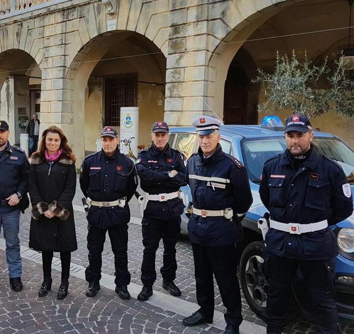 Vigili mandati in commissione per stanare i “furbetti” 