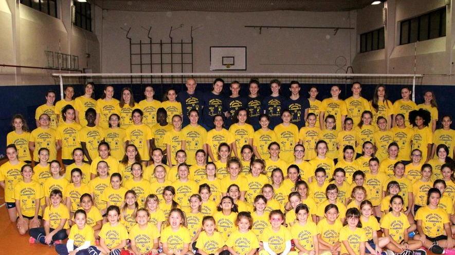 La carica delle... 102: foto di gruppo per la Jenco
