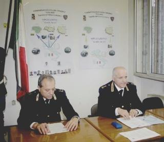 La conferenza stampa della polizia stradale per l’operazione “Rain man”