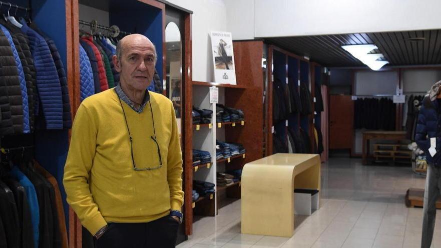Negozio di abbigliamento chiude dopo un secolo di vita