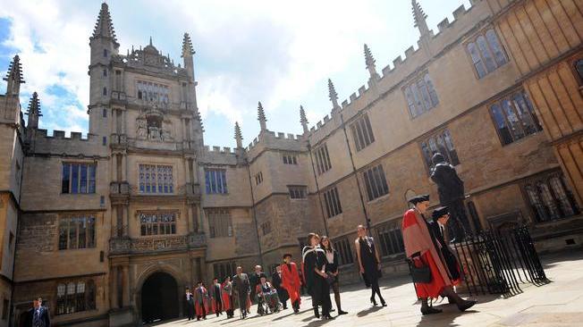 Oxford e Cambridge sempre più elitarie