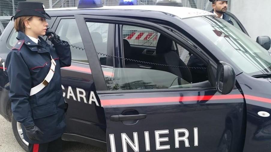 In manette per spaccio. Devono scontare una pena di 22 anni