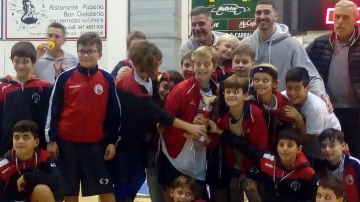La 10ª edizione va a Milano ai rossoblù la terza piazza