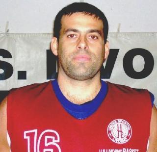 Paolo Orsini (Us Brusa) a 38 anni è un’arma illegale nel campionato di serie C regionale