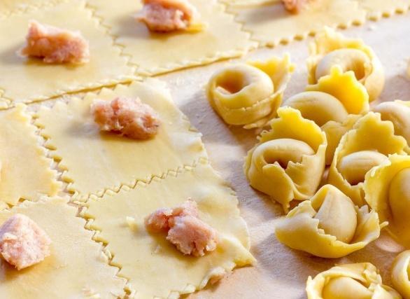 I buoni tortellini fatti a mano La specialità non tramonta 