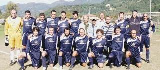 <strong>DI MISURA.</strong> Una formazione dell’Elettroimpianti G.F., che ha avuto la meglio sul Torcigliano (3-2)