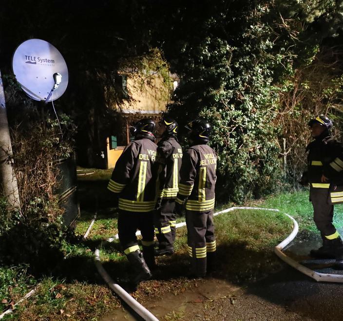 Distrutto il fienile occupato abusivamente
