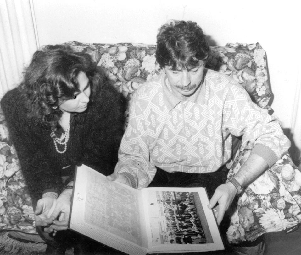 Paola Giannini con il marito Luca (Italfoto)